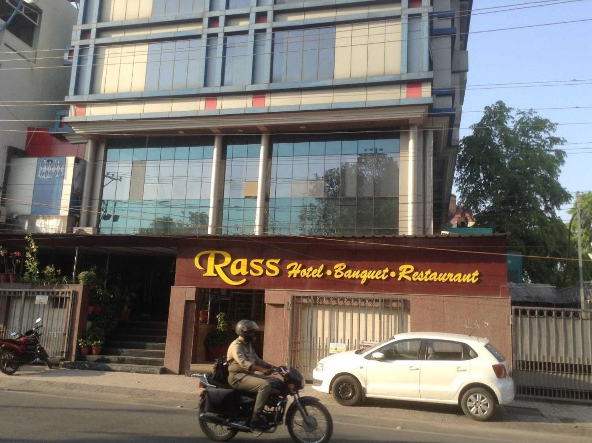 Rass Hotel 坎普尔 外观 照片