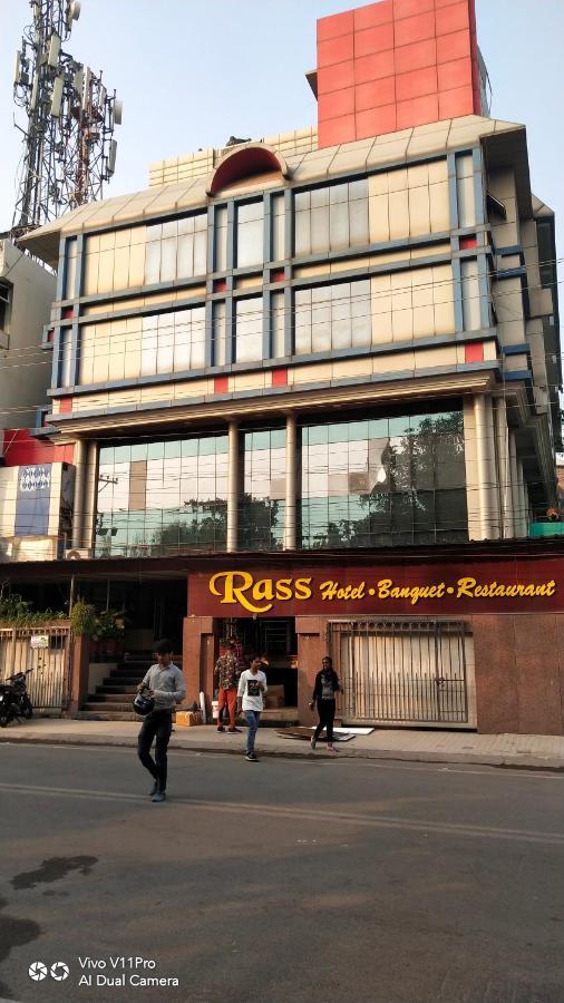 Rass Hotel 坎普尔 外观 照片