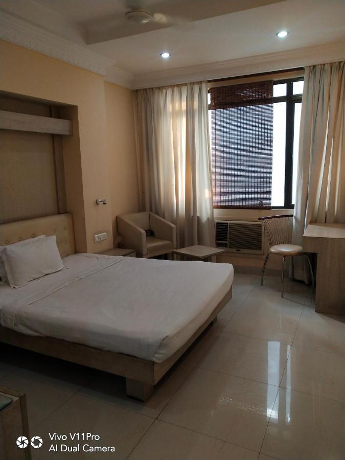 Rass Hotel 坎普尔 外观 照片