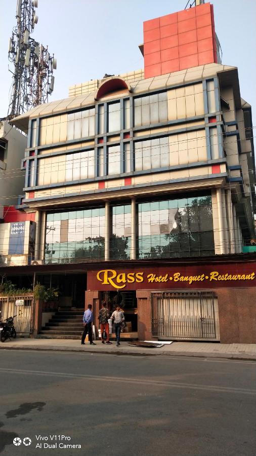 Rass Hotel 坎普尔 外观 照片