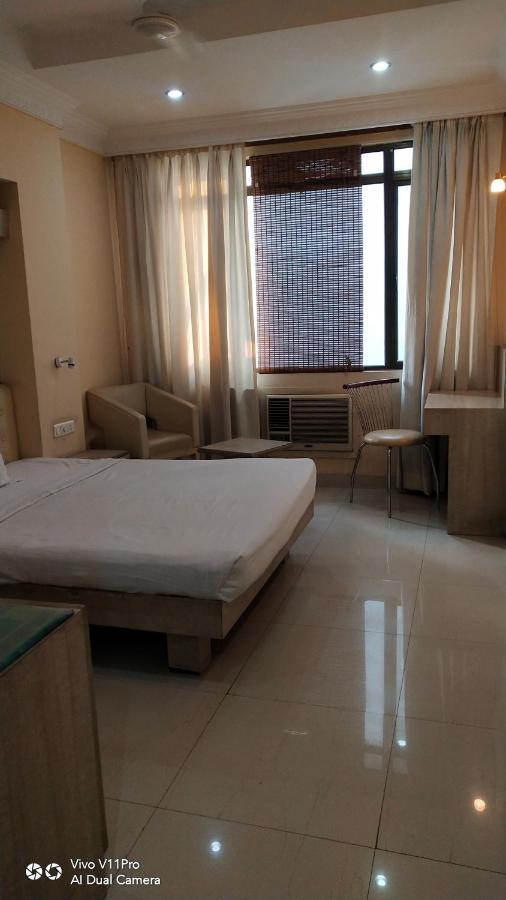 Rass Hotel 坎普尔 外观 照片