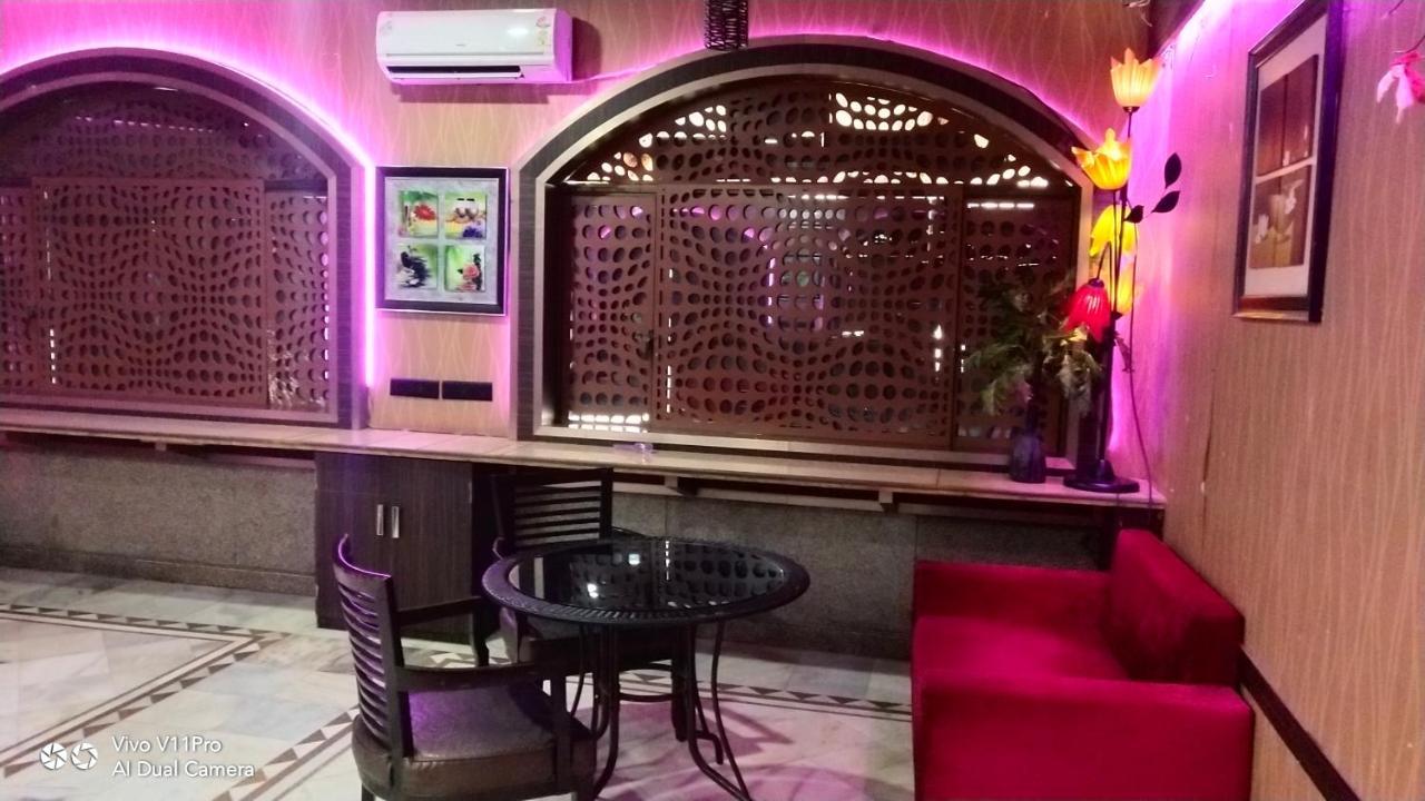 Rass Hotel 坎普尔 外观 照片