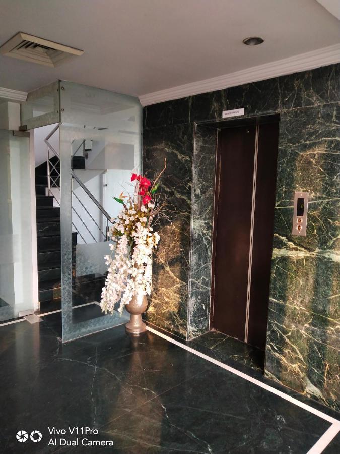 Rass Hotel 坎普尔 外观 照片