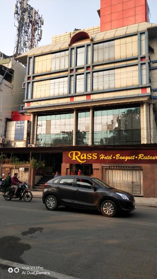 Rass Hotel 坎普尔 外观 照片